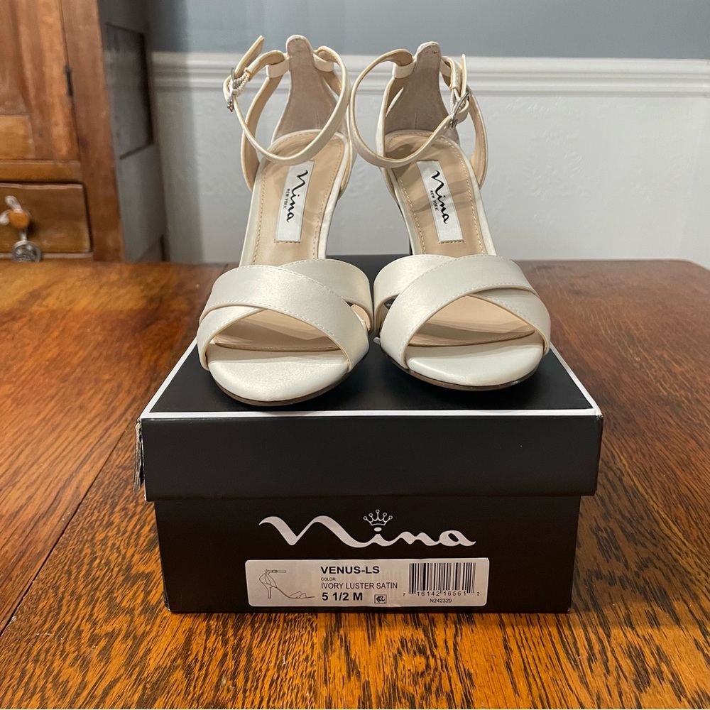 Nina Women's VENUS-LS Ivory Luster Satin Strappy Heel Size 5.5 M Heel Height 3.5